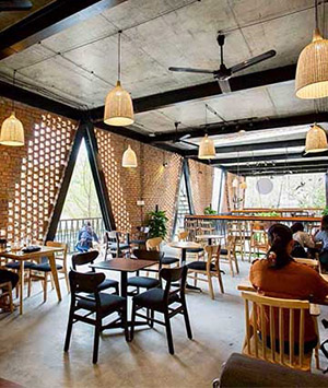 Thiết kế nội thất cafe