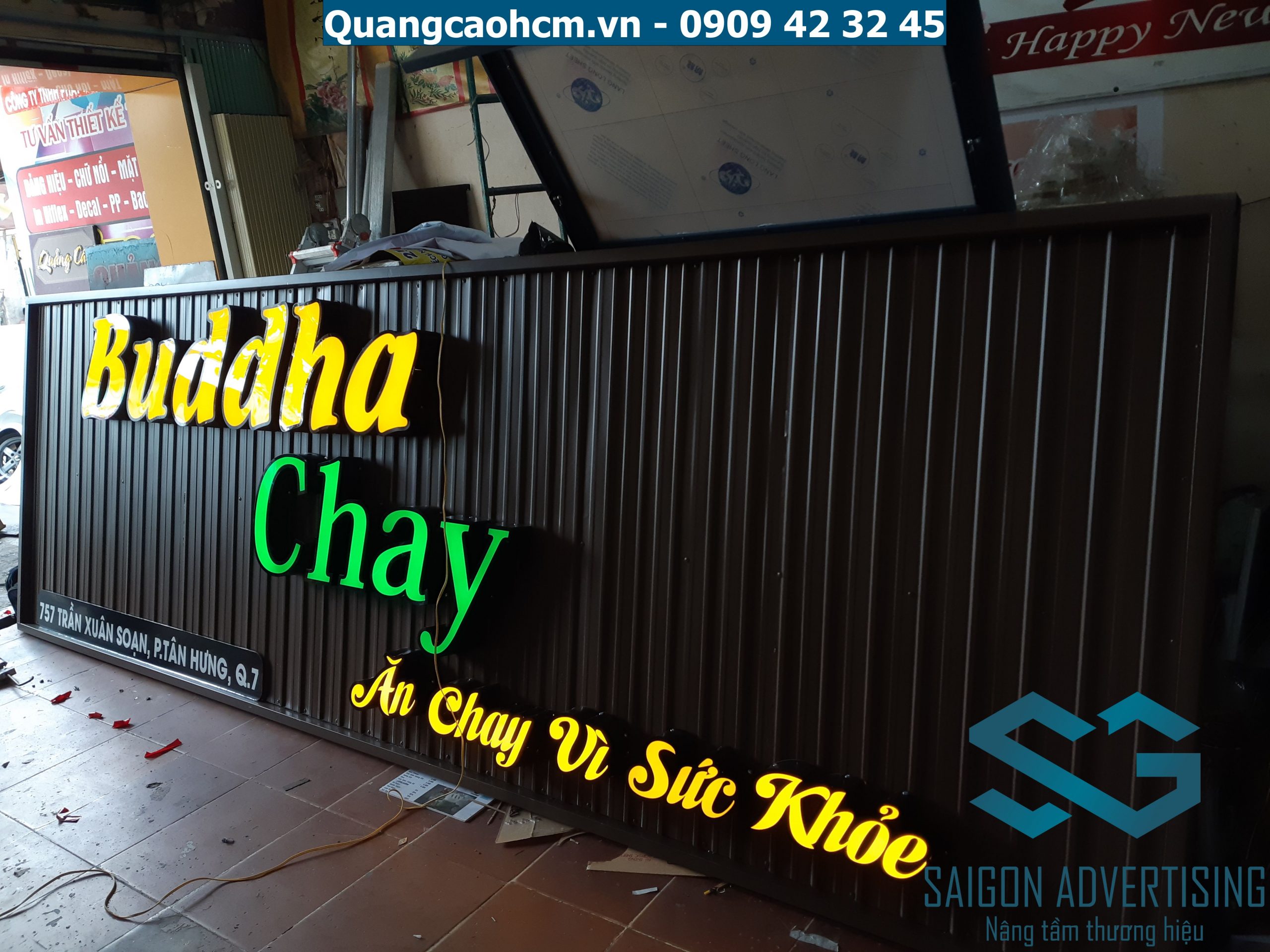 Làm bảng hiệu quận 3 giá rẻ, Thiết kế lắp đặt miễn phí 10 Bảng hiệu chay